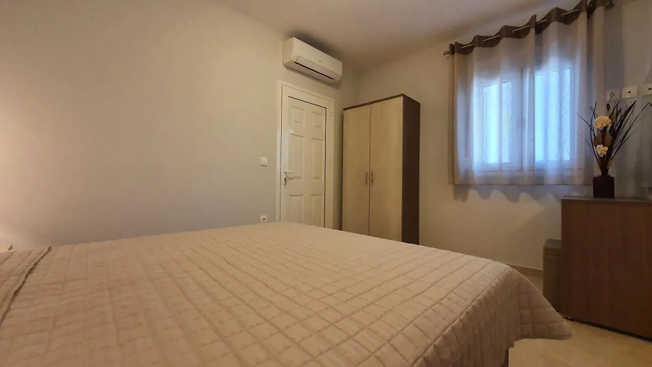 Apartament Vasiliki House Sarti Grecja
